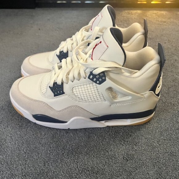 Jordan 4 Retro SB Mens size 11 - Picture 1 of 5